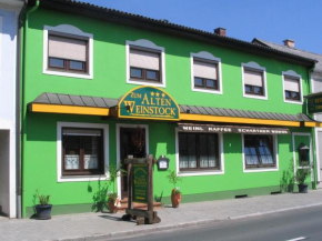 Отель Landgasthof Zum Alten Weinstock  Рудерсдорф